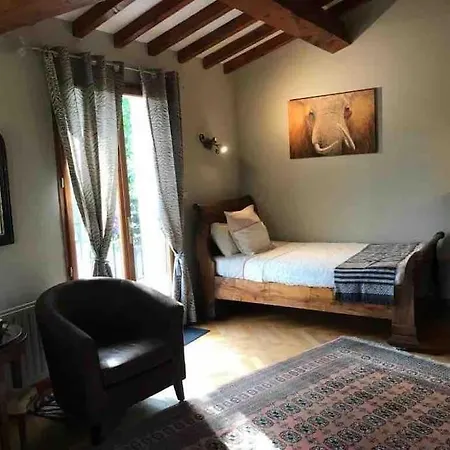 Le Jardin De La Cite *