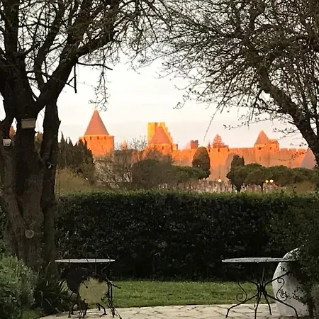 Le Jardin De La Cite * 卡尔卡松