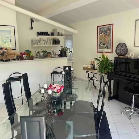 Le Jardin De La Cite