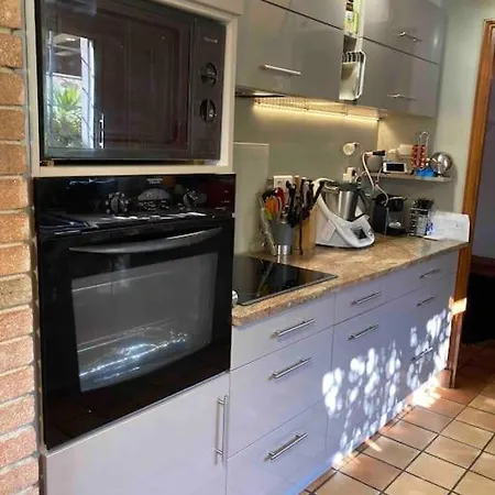 Вилла Le Jardin De La Cite