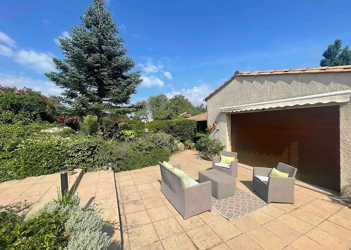 Le Jardin De La Cite *