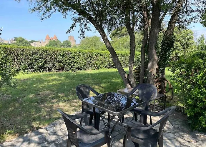 Le Jardin De La Cite Villa