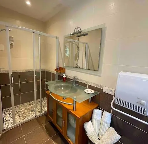 Le Jardin De La Cite Villa